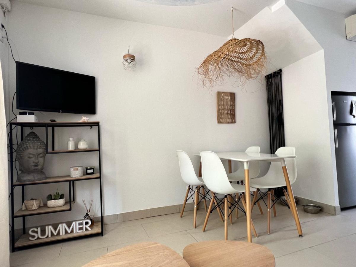 Duplex T3 Boulouris Pieds Dans L Eau Leilighet Saint-Raphaël Eksteriør bilde