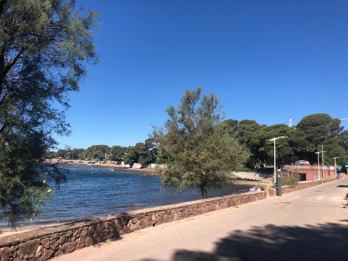 Duplex T3 Boulouris Pieds Dans L Eau Leilighet Saint-Raphaël Eksteriør bilde