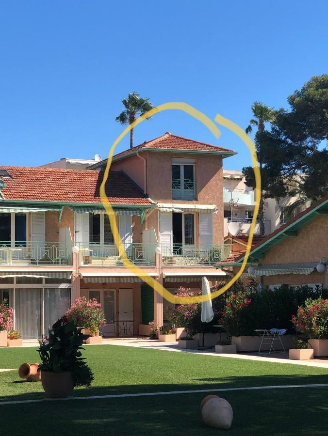 Duplex T3 Boulouris Pieds Dans L Eau Leilighet Saint-Raphaël Eksteriør bilde